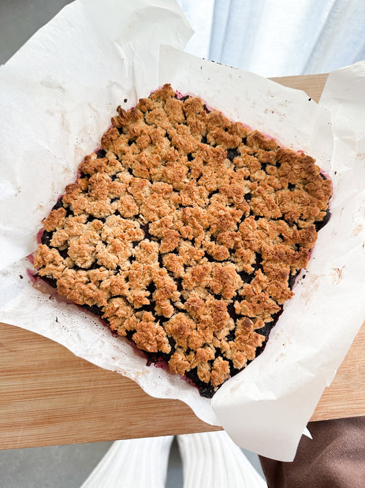 Apple & Blueberry Crumble Bars